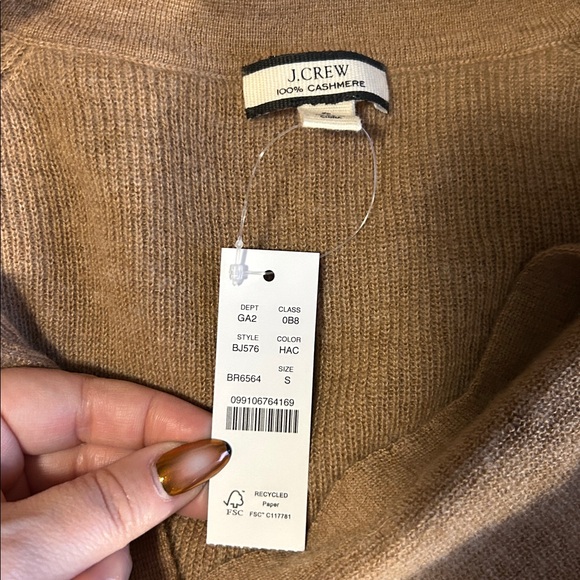 J. Crew Camel Cashmere Sweater - Small NWT - Picture 6 of 6